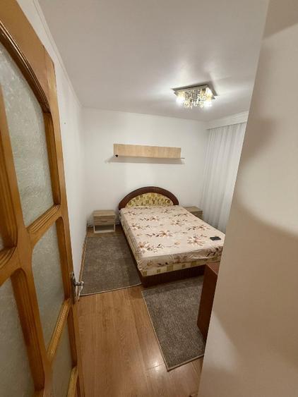 Apartament cu 2 camere decomandat în Nicolina