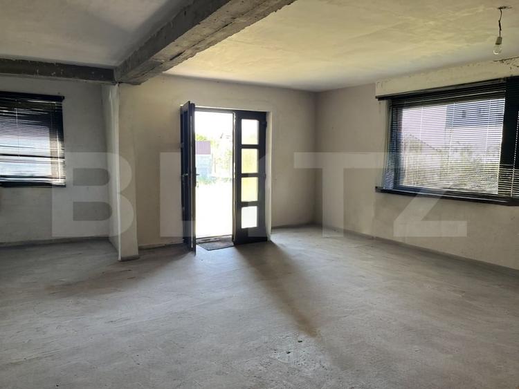 Casă individuală cu 4 camere cu Teren 595 Mp în Popoveni