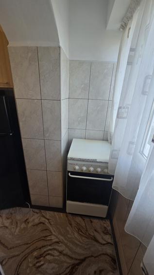 DRISTOR-METROU, STRADAL, metroul la scara, DECOMANDATA, bloc mixt, mobilat+util - 17