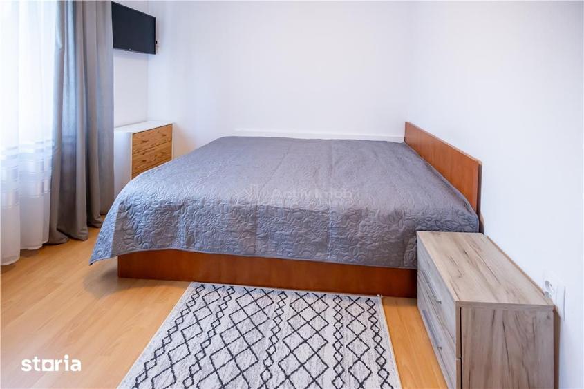 Casă cu 7 camere cu Teren 4391 Mp în Băbana