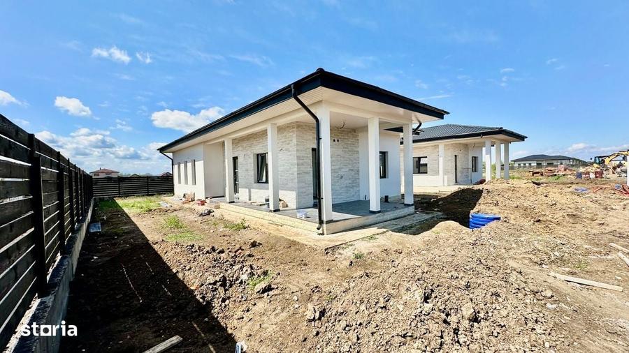 Casă cu 3 camere în Valea Ursului