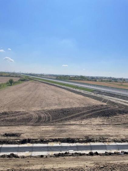 Teren Construcții extravilan de 3300 mp, în Central