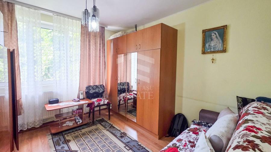 Apartament cu 2 camere semidecomandat, mobilat în Berceni