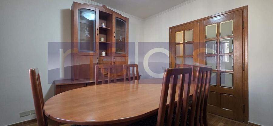 Apartament cu 4 camere decomandat, mobilat în Nerva Traian