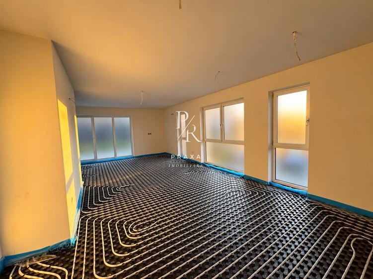 Casă individuală cu 5 camere cu Canalizare în Florești