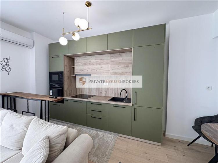 Apartament cu 2 camere semidecomandat, mobilat în Pipera