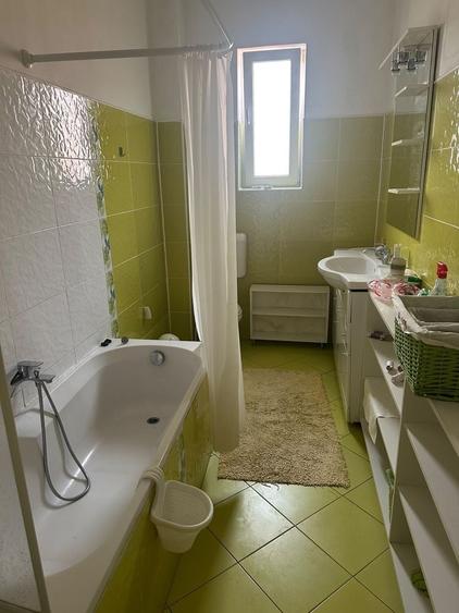 Inchiriez apartament la casa, proprietar - 6