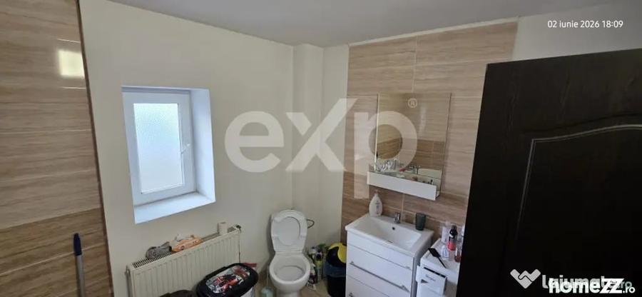 Casă cu 4 camere cu Teren 577 Mp în Aninoasa