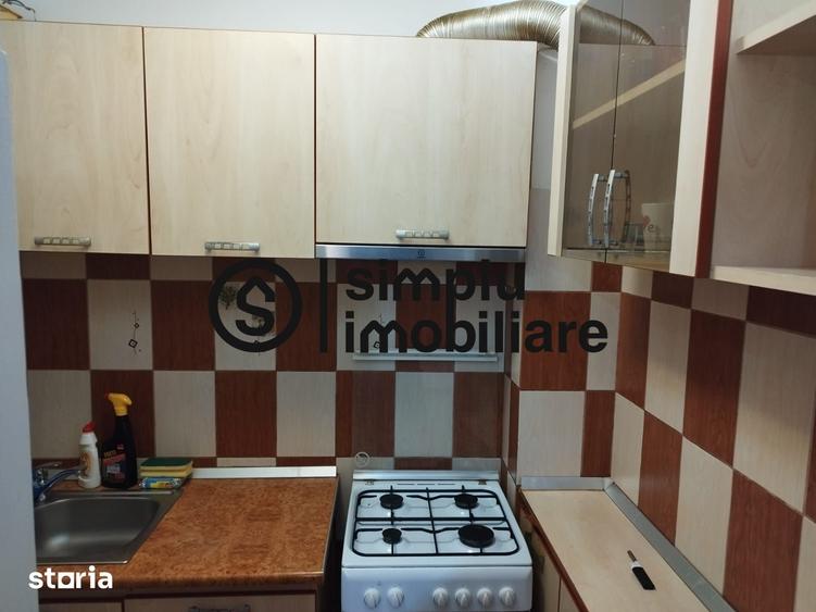 Garsonieră semidecomandată în Brazda lui Novac