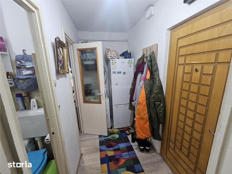 Garsonieră decomandată în Calea Caransebeșului