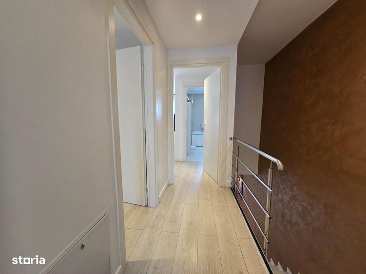 Casă cu 3 camere în Pipera