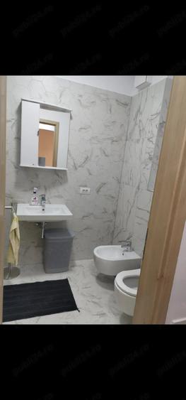 Apartament cu 2 camere semidecomandat în Take Ionescu