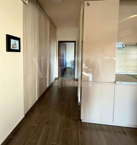 Penthouse cu 2 camere semidecomandat, mobilat în Borhanci