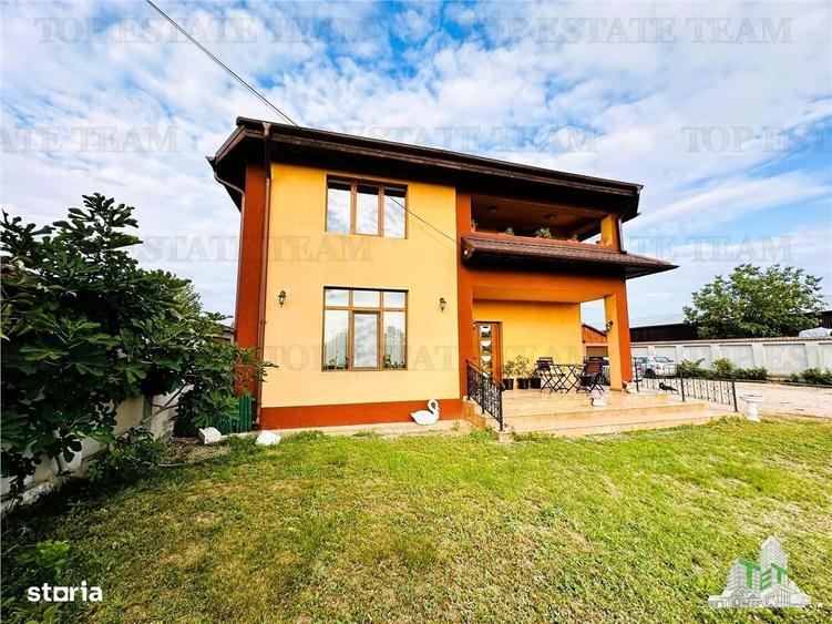 Casă cu 4 camere în Niculești