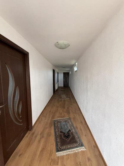 Casă cu 6 camere cu Teren 600 Mp în Copăcelu