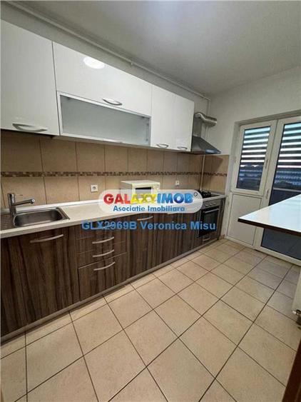 Apartament cu 2 camere semidecomandat, mobilat în Titan