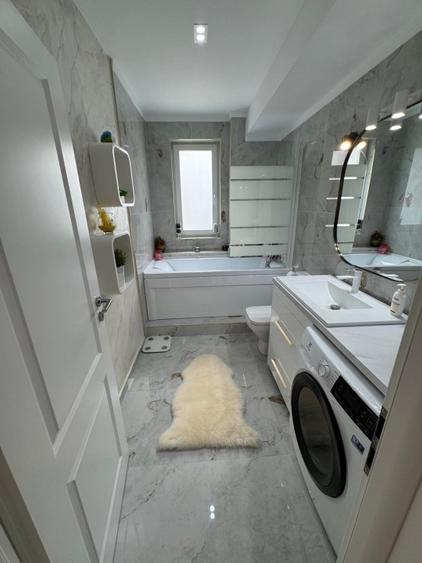 Apartament cu 2 camere decomandat, mobilat în Tomis Plus