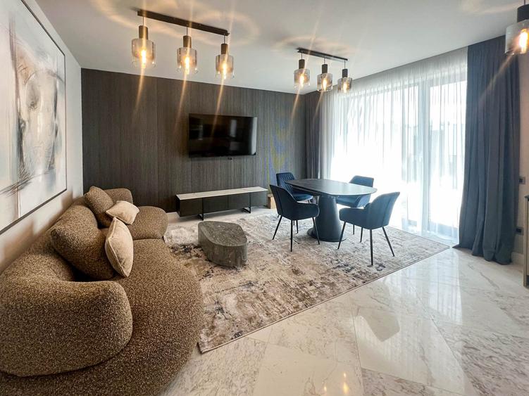Apartament cu 2 camere semidecomandat, mobilat în Iancu Nicolae
