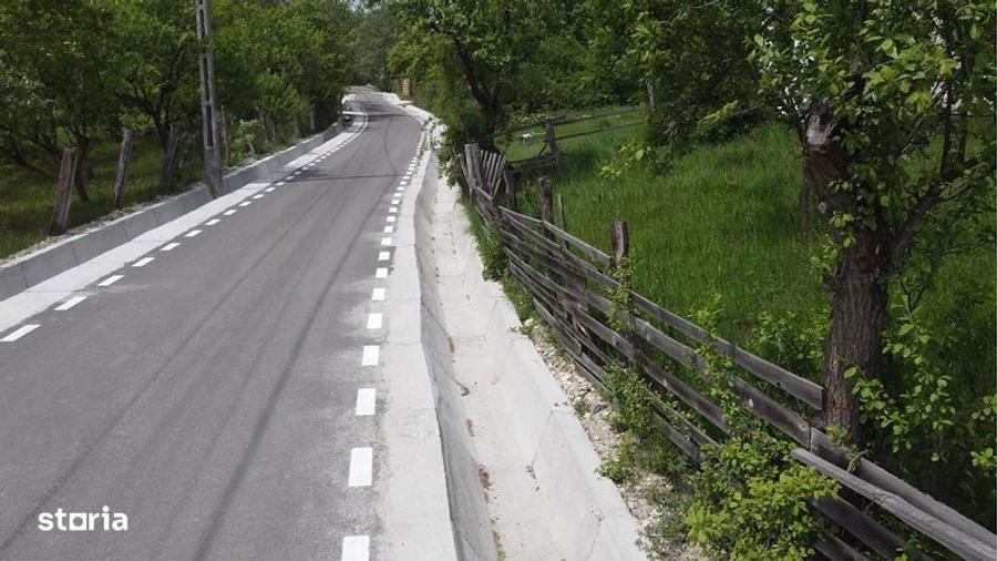 Teren de 1070 mp, în Berevoești
