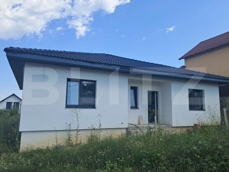 Casă cu 3 camere cu Teren 700 Mp în Sâncraiu de Mureș