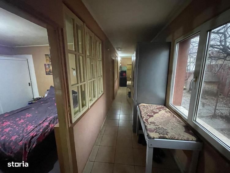 Casă cu 2 camere cu Teren 146 Mp în Ferentari