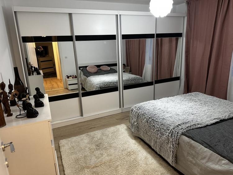 Apartament cu 3 camere decomandat, mobilat în Kogălniceanu
