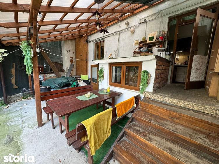 Apartament la casa , decomandat. 100 mp, 3 camere Centru Sibiu - 8