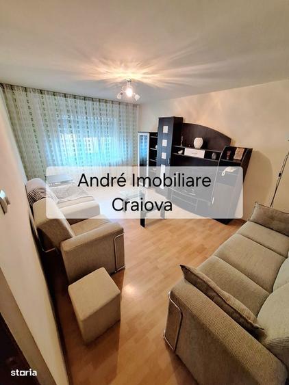 Apartament cu 2 camere decomandat în Calea București