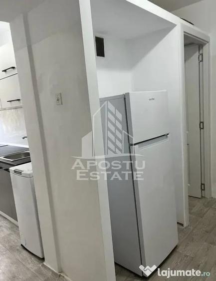 Apartament cu 3 camere semidecomandat în Dacia