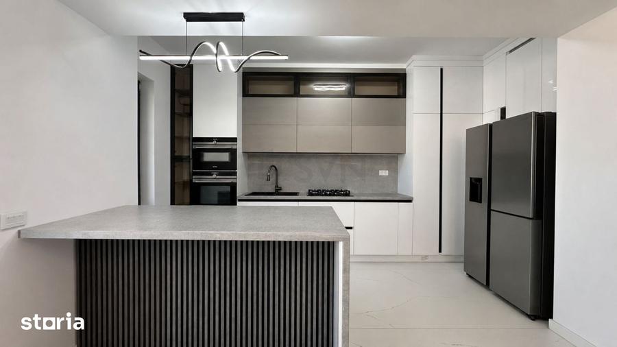 Apartament cu 4 camere în Central