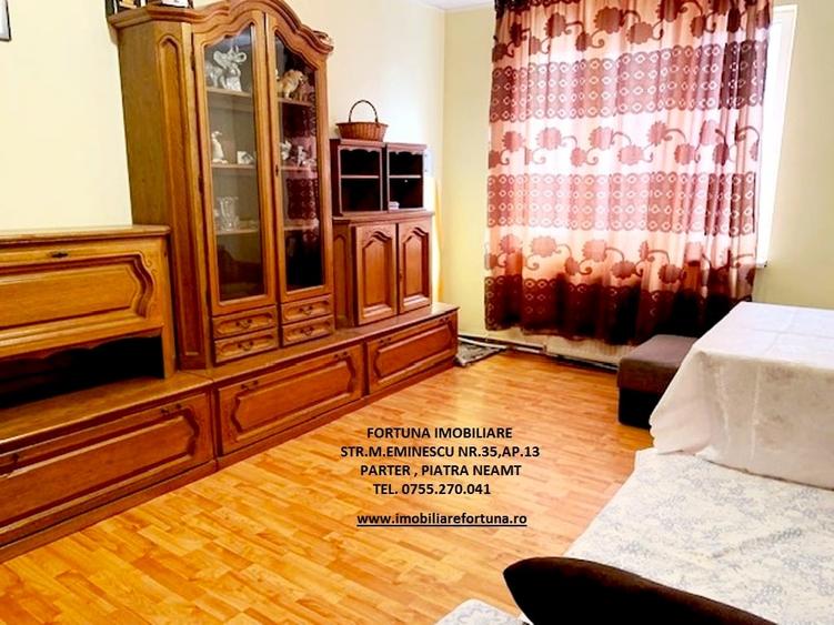 Apartament cu 3 camere semidecomandat, mobilat în Dărmănești