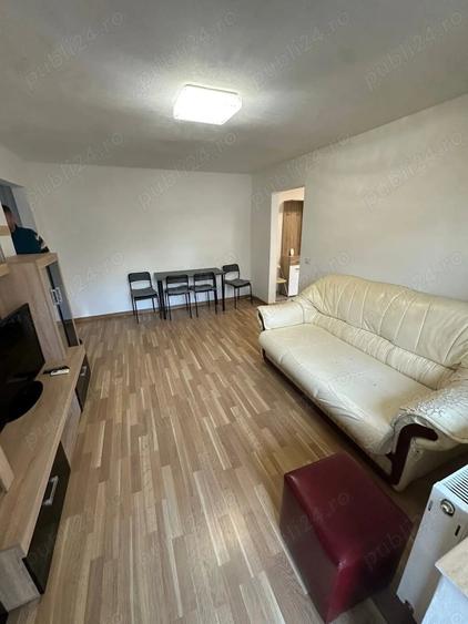 Apartament cu 2 camere semidecomandat, mobilat în Soarelui