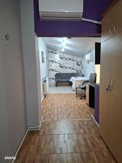 Casă cu 3 camere în Limanu