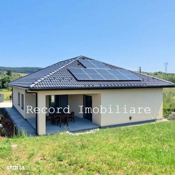 Casă cu 4 camere cu Teren 800 Mp în Chinteni