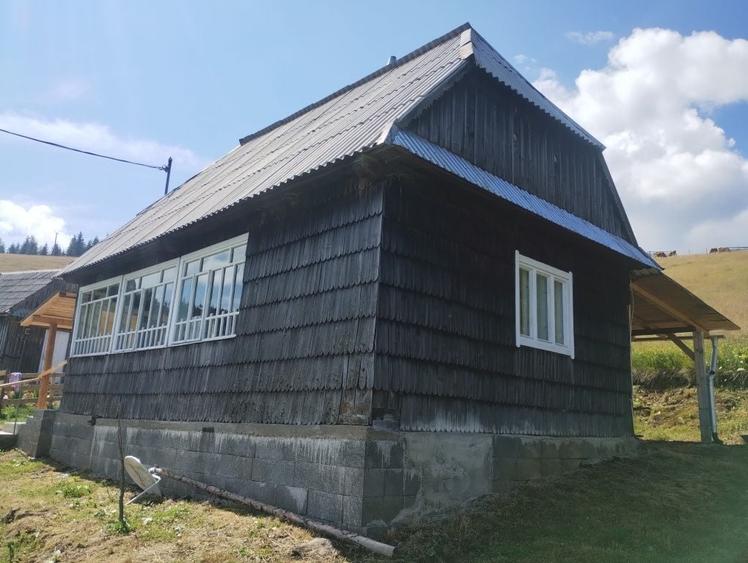 Casă cu 2 camere în Măguri