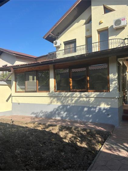 Casă cu Teren 45 Mp în Central