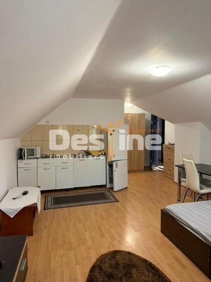 Casa cu 6 unitati, doua locuri de parcare si curte, pozitie excelenta- AFI Mall - 23