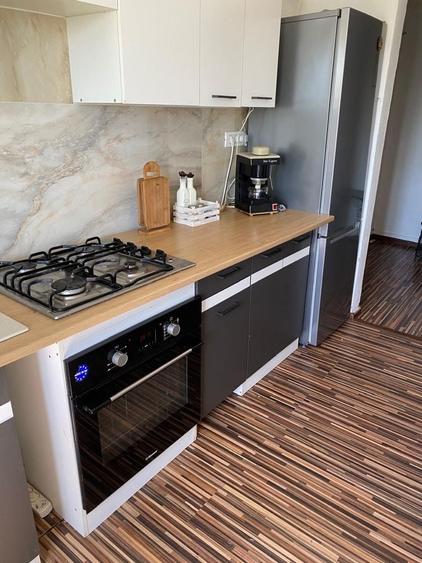 Apartament cu 2 camere semidecomandat în Ultracentral