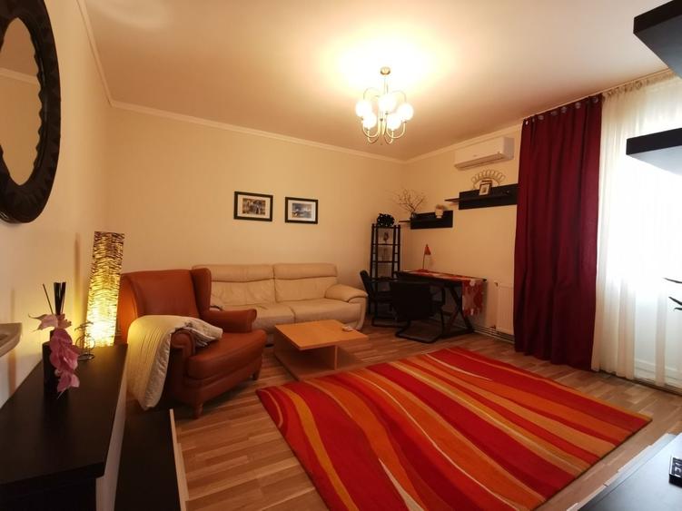 Apartament cu 2 camere decomandat în Albești