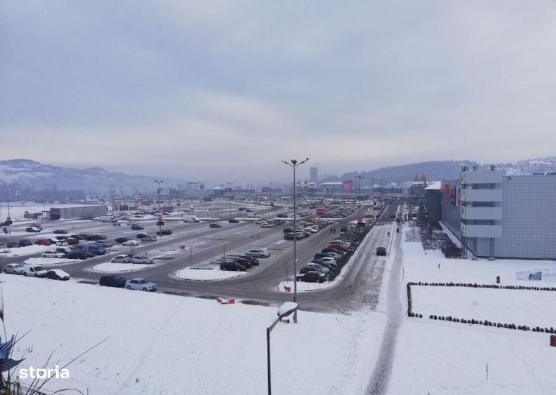 Apartament cu 3 camere în Florești