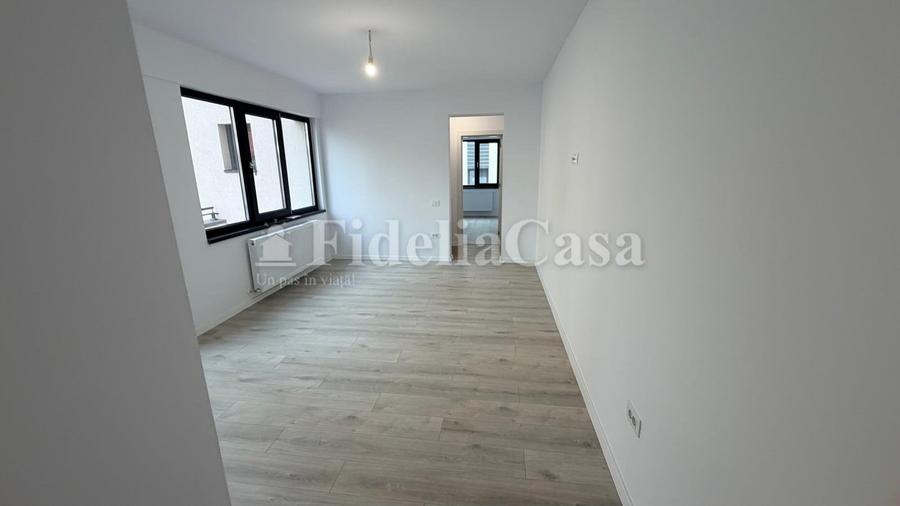 Apartament cu 3 camere în Păcurari