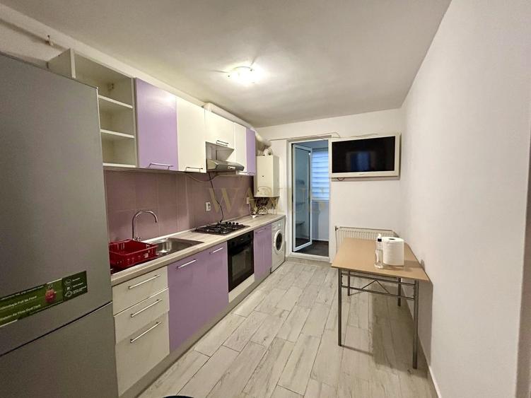 Apartament decomandat de 2 camere, grădină proprie, zona Porii - 1