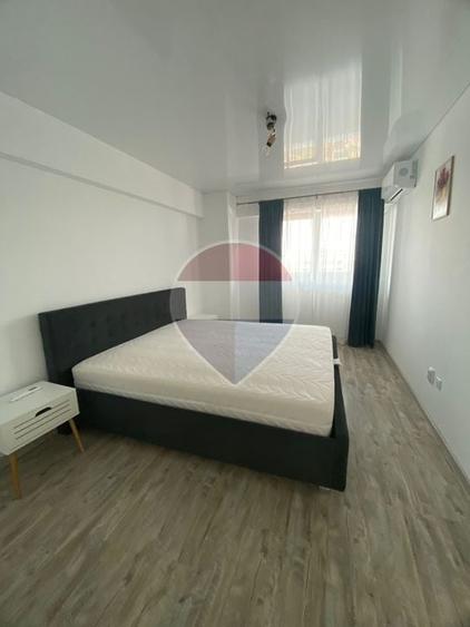 Apartament cu 2 camere semidecomandat, mobilat în Copou