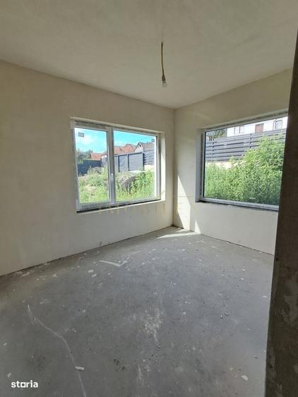 Casă cu 4 camere în Popești