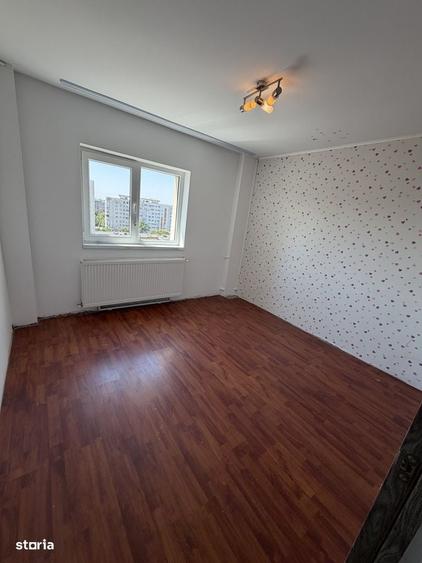 Apartament cu 2 camere semidecomandat în Rahova