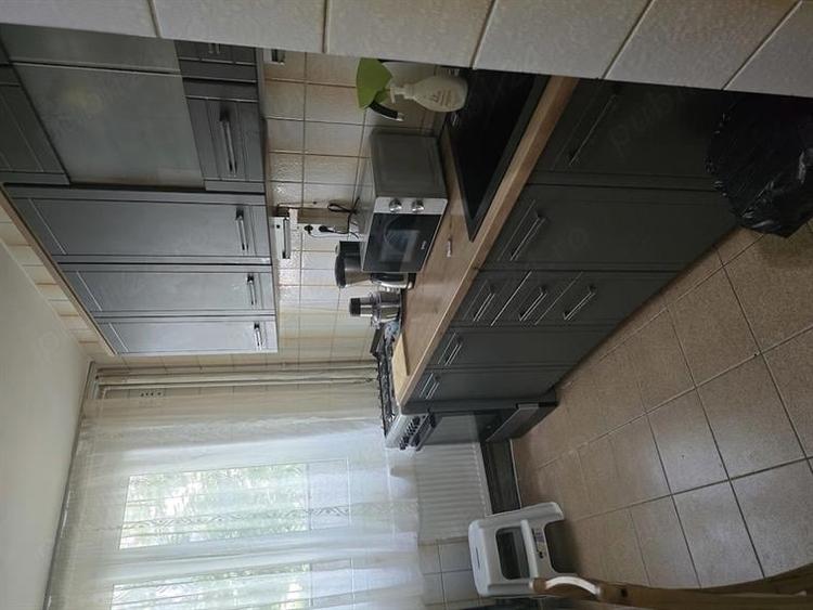 Apartament cu 2 camere decomandat în Drumul Taberei