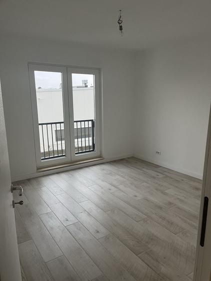 Apartament cu 2 camere decomandat în Mogoșoaia