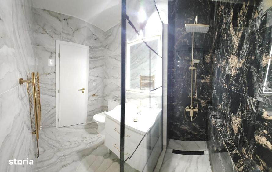 Apartament cu 3 camere decomandat în Vulcan