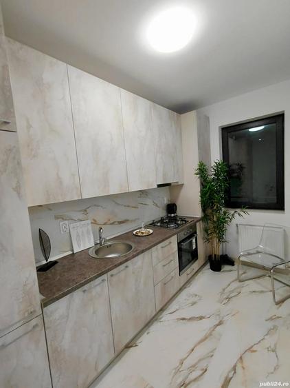 Garsonieră decomandată în Central
