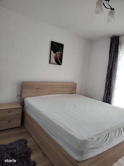 Apartament cu 3 camere, mobilat în Central